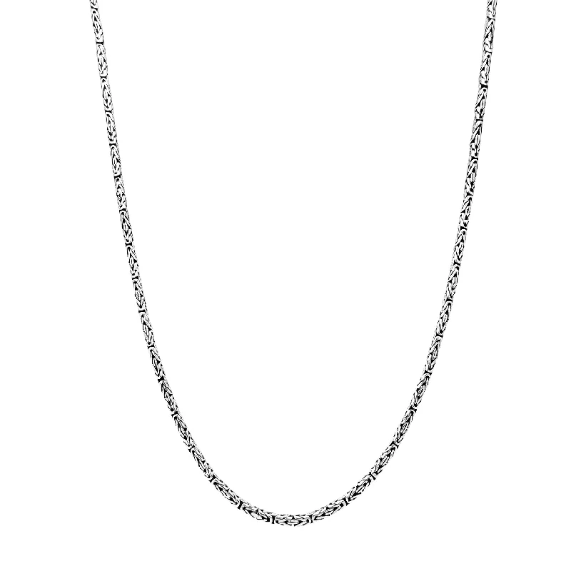 Elegant Bridal Necklace with Pearls-Round Super/Byzantine Chain (Silver)