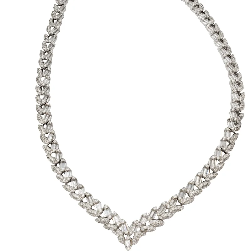 Simple Silver Necklace with Large Pendant-Zirconia Baguettes & Round Floral V-Neck Necklace (Silver)