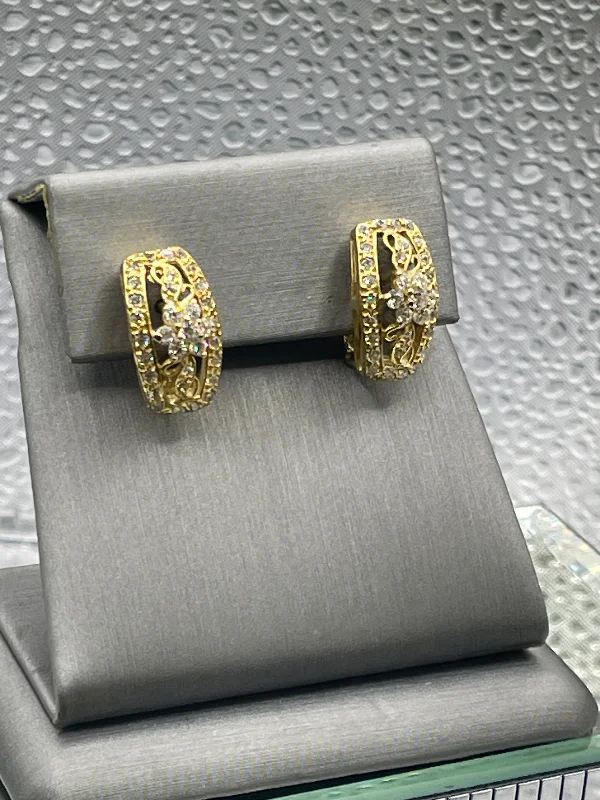 Flower Shaped Earrings-Ladies 14 Karat Solid Yellow Gold Cubic Zirconia Earrings