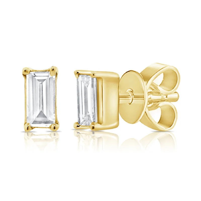 Unique Gemstone Stud Earrings-Diamond Solitaire Classic Stud