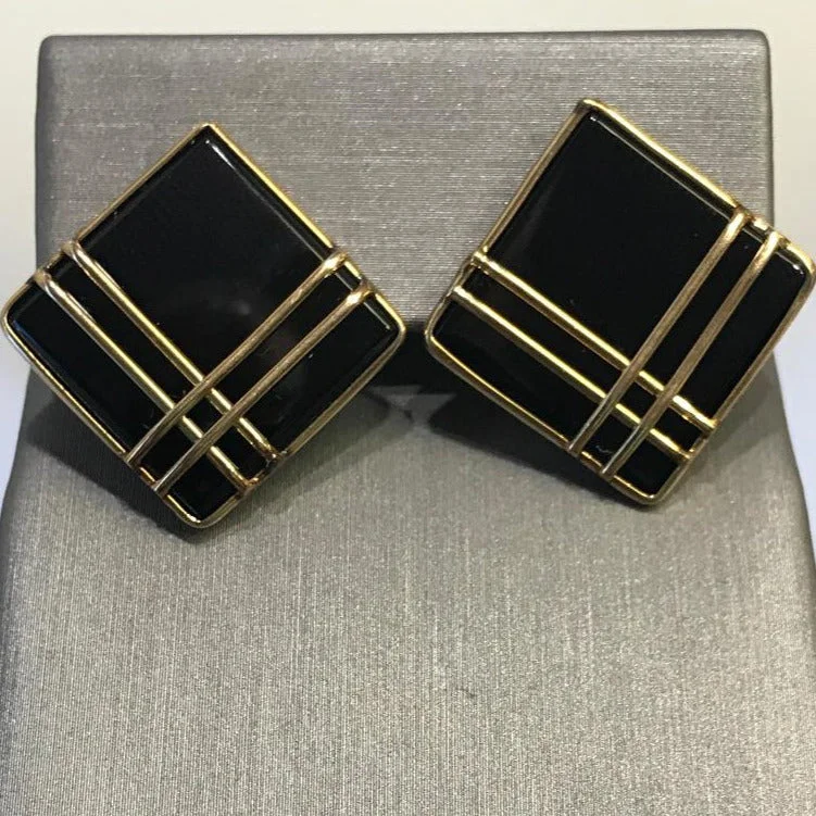 Bridesmaid Earrings for Weddings-14 Karat Yellow Gold Black Onyx Square Earrings