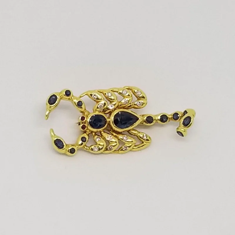 Luxurious Brooch-Scorpion Brooch