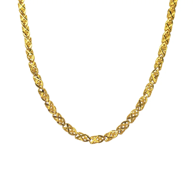 Simple Gold Necklace with Small Pendant-Fancy Diamond-Cut Leaflet Chain (24K)